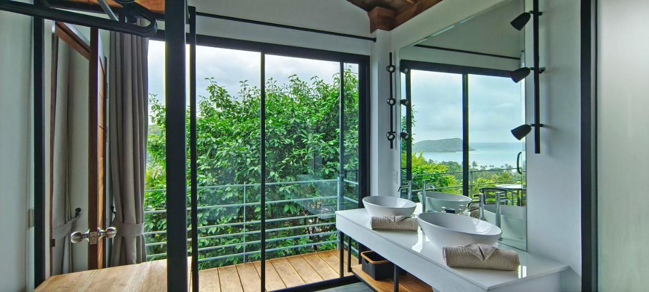 Villa On The Rock - 360 Bay View Тонгсала Екстер'єр фото